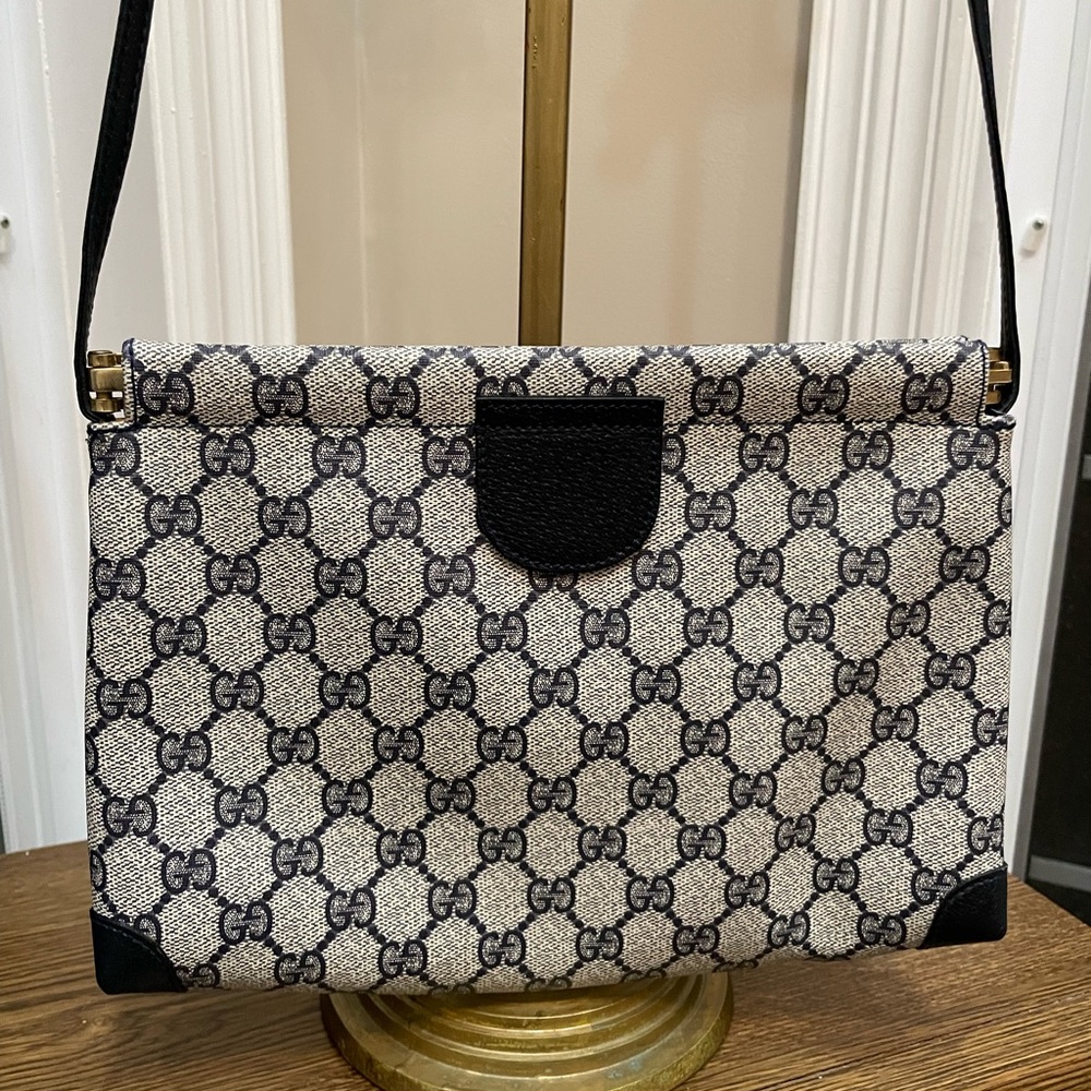 💕Vintage Gucci Sling - Picture 7 of 12